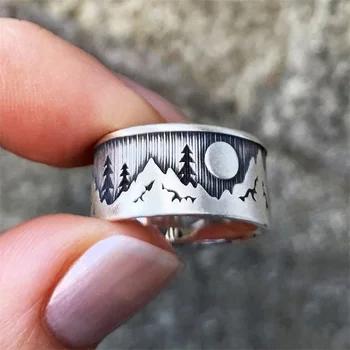 Ретро стил, текстура, планината, гората, на слънчевия пръстен, модерно неутрален метален пръстен, индивидуалност, подарък за годишнина, универсални бижута