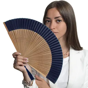 Ръчно сгъваеми фен Китайски копринени вентилатор с четка в китайско-японския ретро стил за декорация на стените в стил cosplay, денс парти