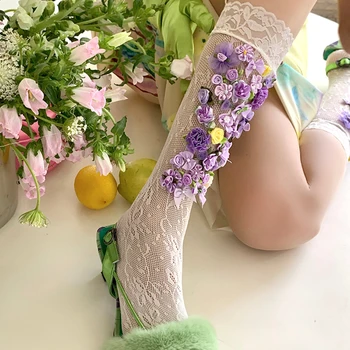 Спокоен лилаво лък, свободни памучни чорапи във френски стил ретро
